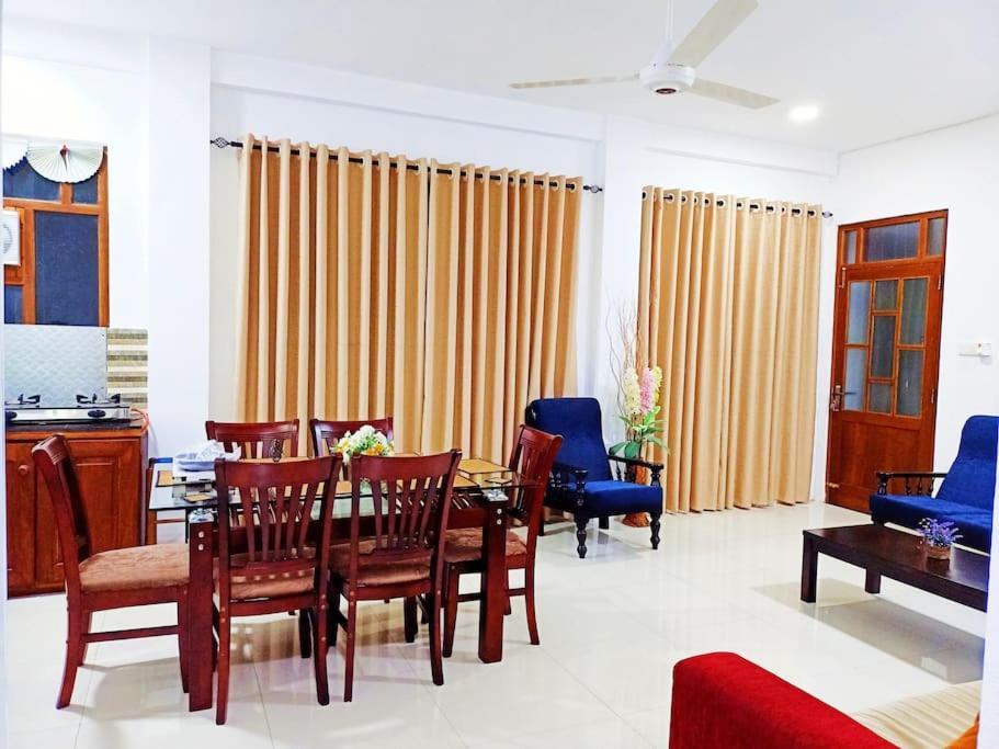 Saru Holiday Apartment - Upto 6 Guests Kandy Eksteriør bilde