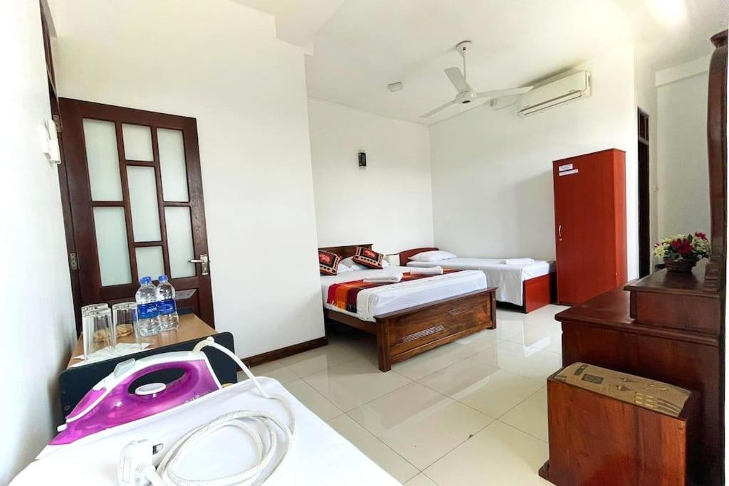 Saru Holiday Apartment - Upto 6 Guests Kandy Eksteriør bilde