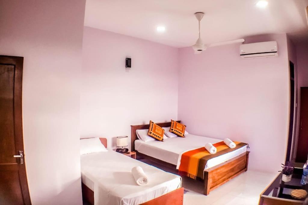 Saru Holiday Apartment - Upto 6 Guests Kandy Eksteriør bilde