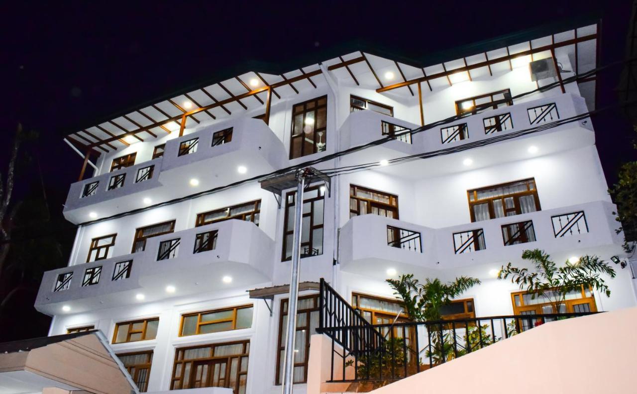 Saru Holiday Apartment - Upto 6 Guests Kandy Eksteriør bilde
