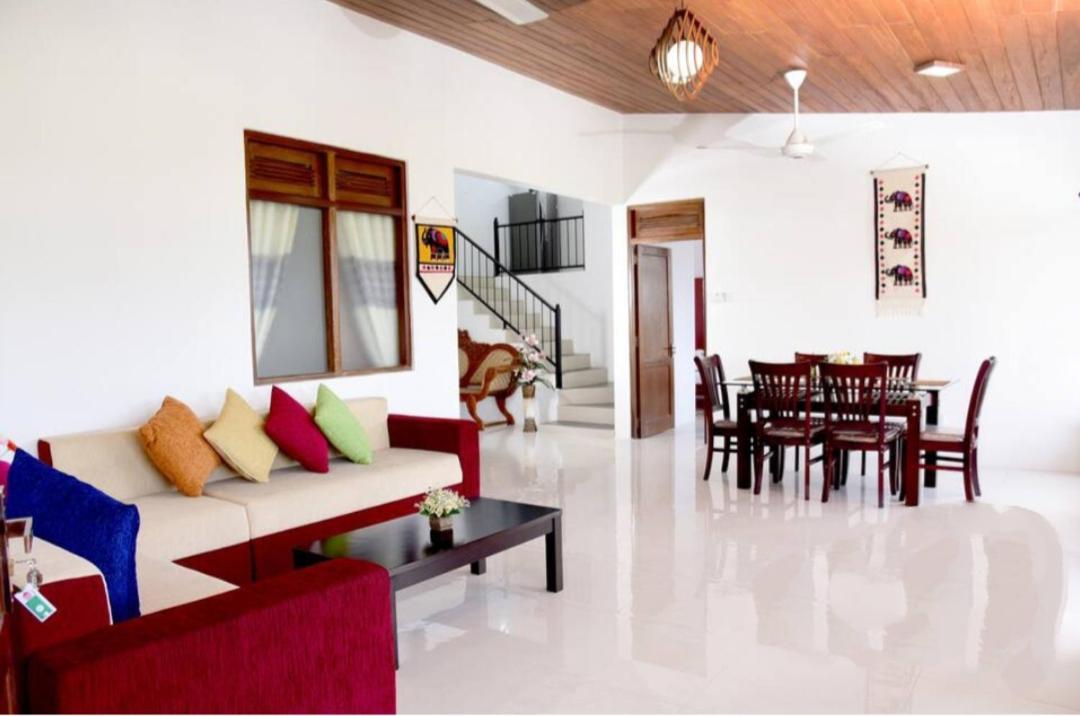 Saru Holiday Apartment - Upto 6 Guests Kandy Eksteriør bilde