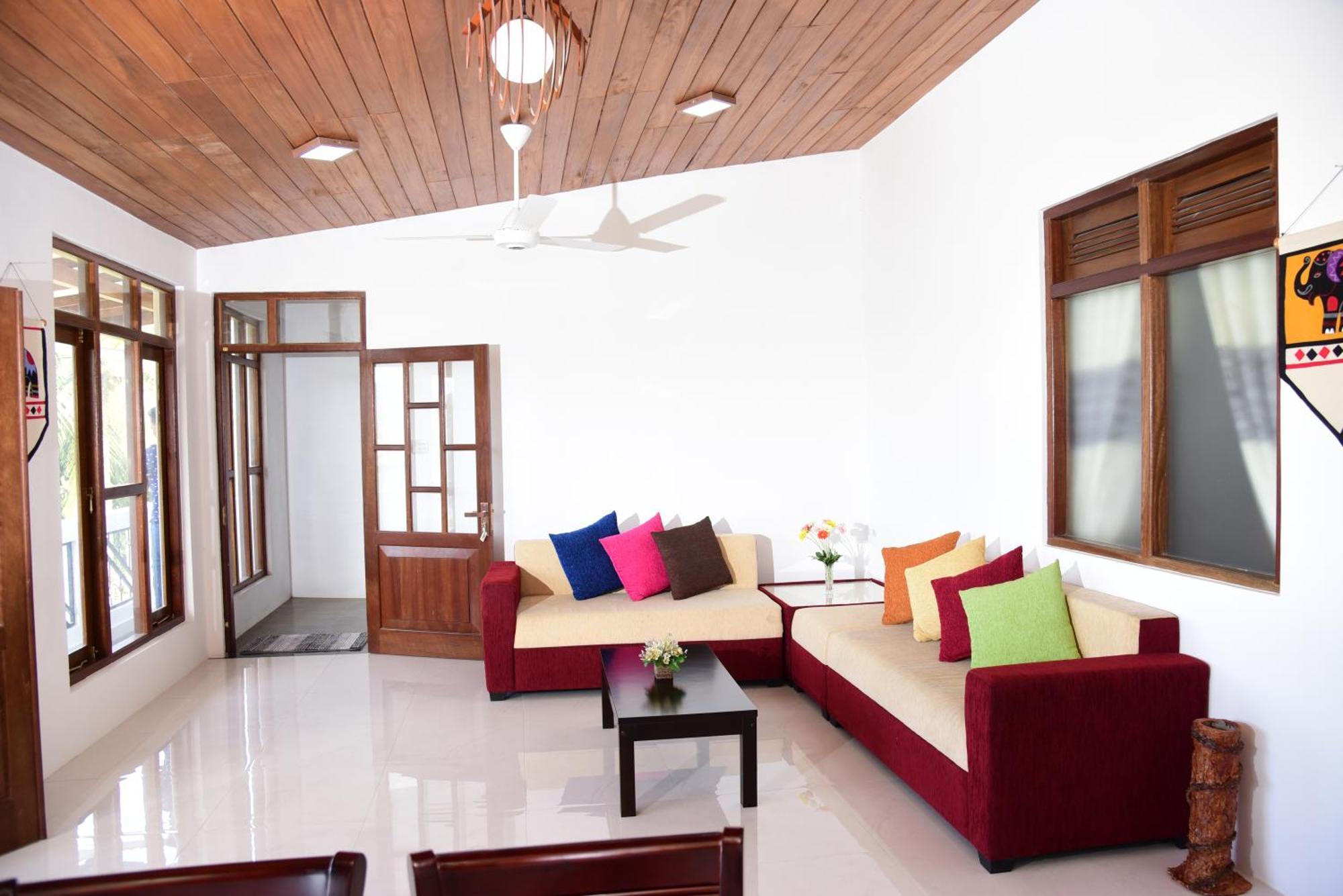 Saru Holiday Apartment - Upto 6 Guests Kandy Eksteriør bilde